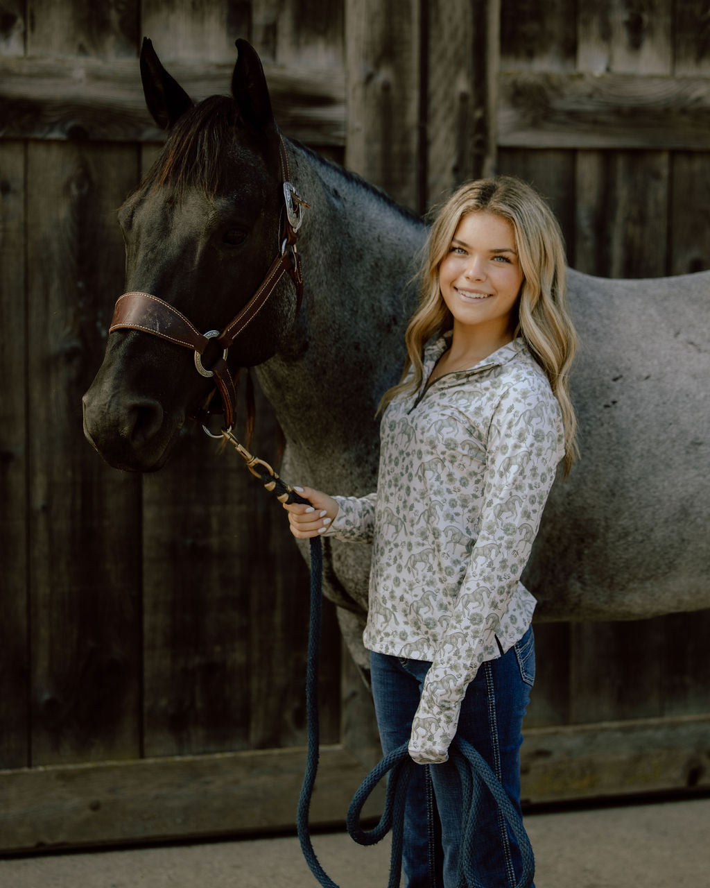 D. D. Connection Collection EVERGREEN Long Sleeved Training Shirt