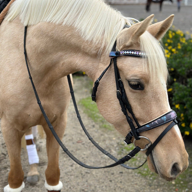 Fleur Snaffle Bridle - Cream Padding
