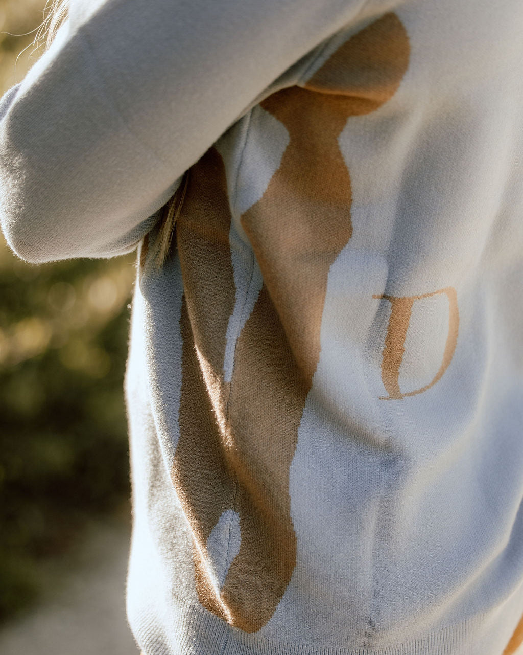 The Deinhardt HERITAGE Sweater - Periwinkle / Cognac