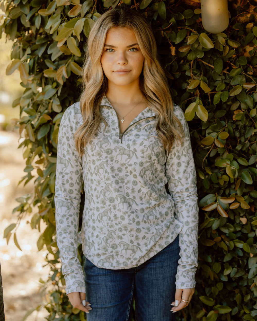 D. D. Connection Collection EVERGREEN Long Sleeved Training Shirt