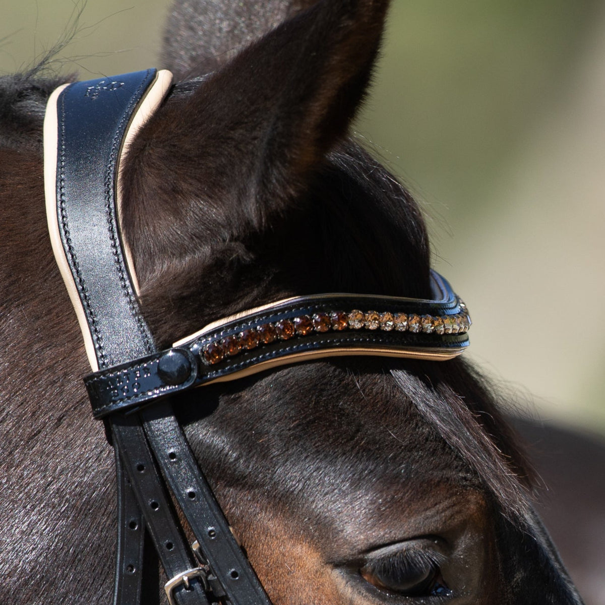 Alexandria - Black Patent Leather Snaffle Bridle with Cream Padding &amp; Rose Gold Piping